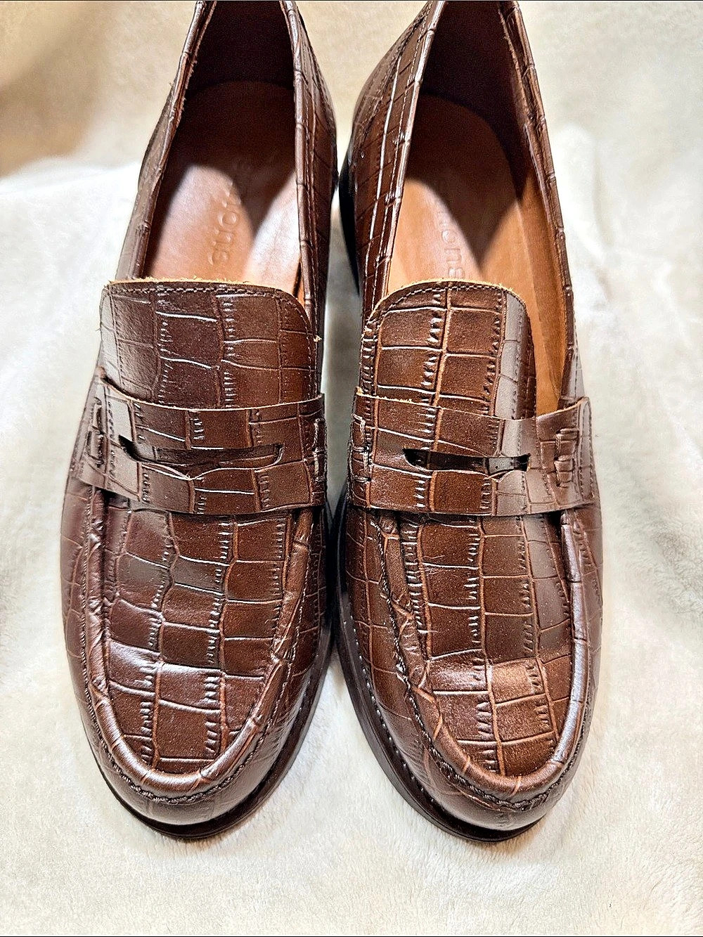 Crocodile-Embossed Loafers Brown US 8